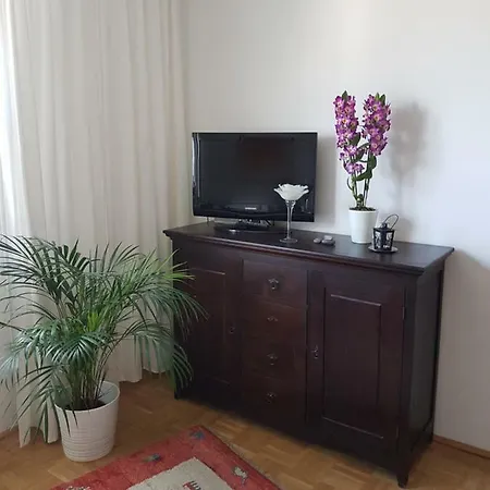 Apartment Wohnen Im Kolonialstil Inklusive Tiefgarage, Kontaktloser Check-in *