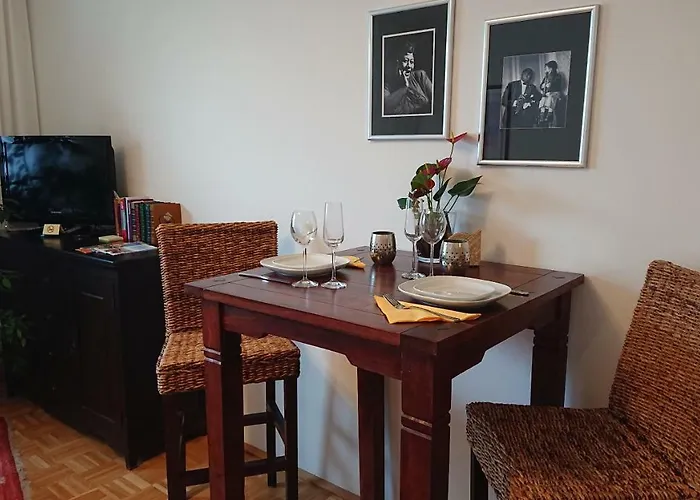 Wohnen Im Kolonialstil Inklusive Tiefgarage, Kontaktloser Check-in Κλάγκενφουρτ