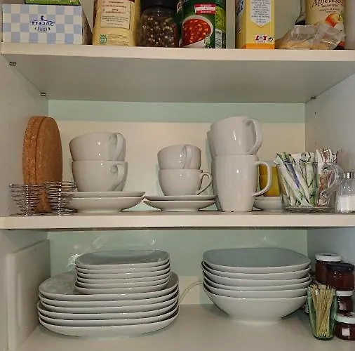 Wohnen Im Kolonialstil Inklusive Tiefgarage, Kontaktloser Check-in דירה *